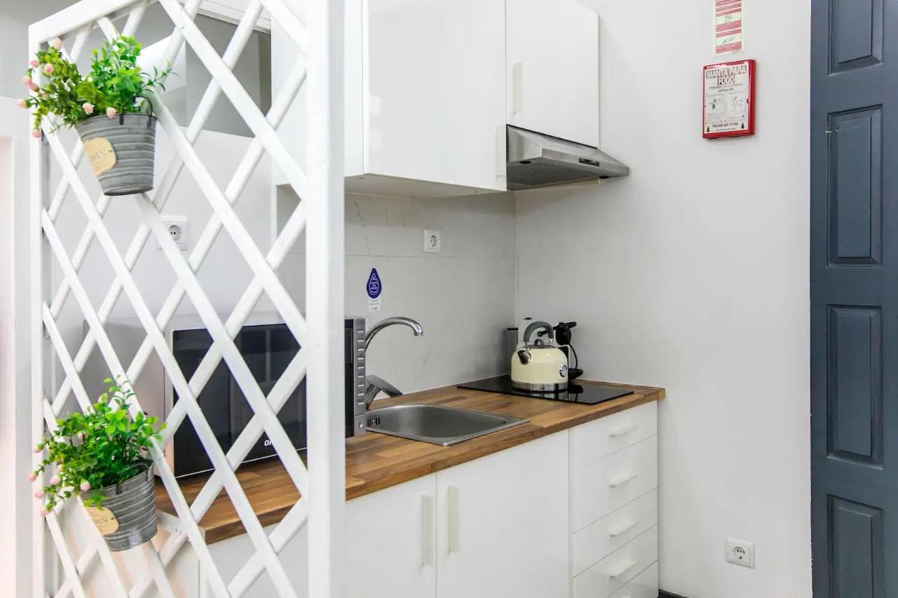 Papa'S Cedofeita Studio Apartments 波尔图 外观 照片